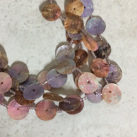 Pearl button four strand necklace - Picture 3 of 6